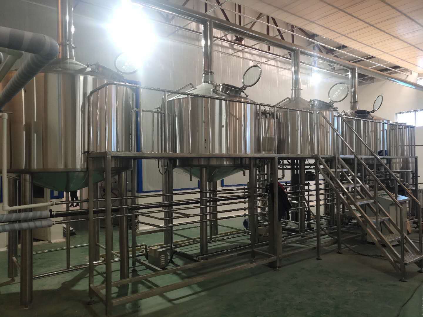 啤酒廠設備